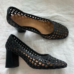 NAGUISA Black Leather Pump Size 38